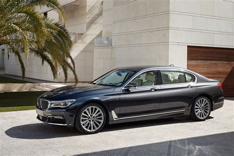 BMW G11 7-Series crowned as 2016 World Luxury Car - Autofreaks.com