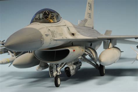 Tamiya 1/32 F-16CJ Model Aircraft, Fighter Aircraft, Aircraft Modeling ...