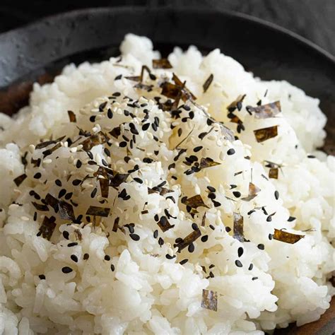 Quick Japanese Rice Seasoning - Nori Komi Furikake | Wandercooks