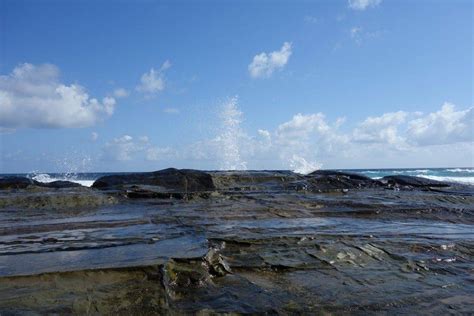 Biri Island: amazing rock formations