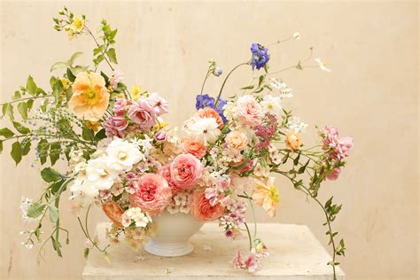 Traditional Flower Arrangement Hd Images | Best Flower Site