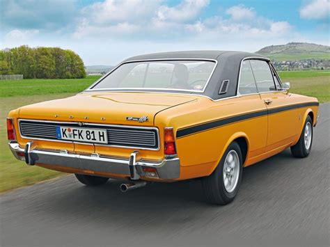 Ford Taunus 17M RS Hardtop Coupe P7b - ostrý předek ostrých Fordů ...