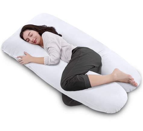 The 4 Best Body Pillows For Side Sleepers