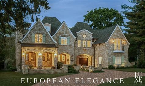 English Manor House Design - Luxe Homes Design Build - Birmingham, Michigan