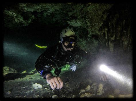 A Beginners Guide to Cavern and Cave Diving - Yacht Cruising Lifestyle