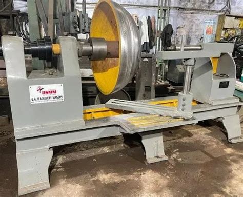 Metal Spinning Lathe - DS618 Metal Spinning Lathe Manufacturer from Batala