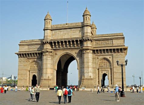 GATEWAY OF INDIA MUMBAI'S MOST FAMOUS MONUMENT | MUMBAI INDIA ~ SOUTH ...