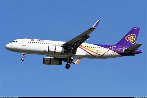 HS-TXR Thai Airways International Airbus A320-232(WL) Photo by Suparat ...