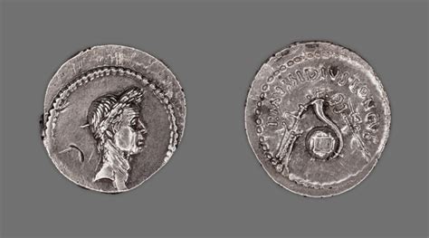 Denarius (Coin) Portraying Julius Caesar | The Art Institute of Chicago