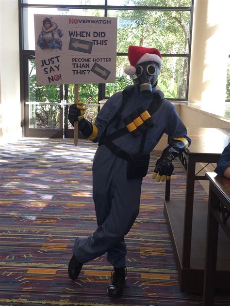 TF2 pyro cosplay : r/gaming