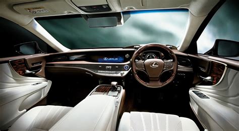 Interview with Lexus LS Interior Designer Junko Itou | Lexus Enthusiast