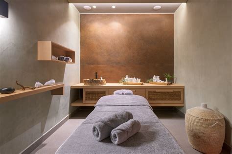 beautiful massage room #relaxation #spa | Spa room decor, Massage room ...