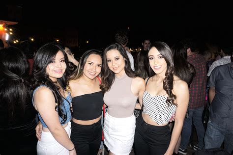 Photos: Laredoans enjoy the border nightlife - Houston Chronicle