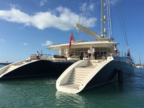 PHOTOS: World’s Largest Luxury Catamaran >> Scuttlebutt Sailing News