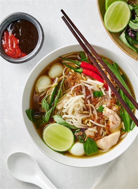 authentic pho ga - vietnamese chicken noodle soup - glebe kitchen