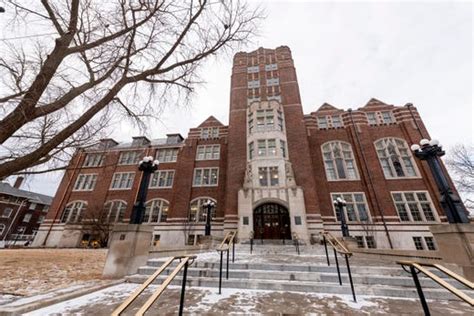 University hails renovated Michigan Union — complete with indoor Diag