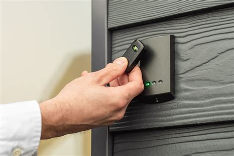 Keyless Door Entry Systems | Key Card Access | Safeguard Systems