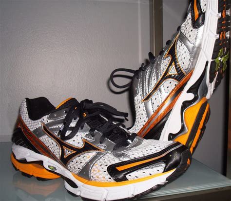 Mizuno Wave Inspire 8 Running Shoes Review | Running Shoes Guru