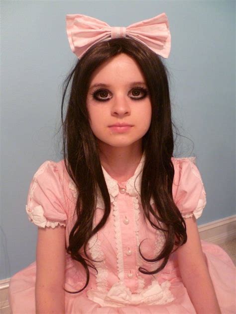 Still Doll | Doll makeup halloween, Doll halloween costume, Creepy doll ...