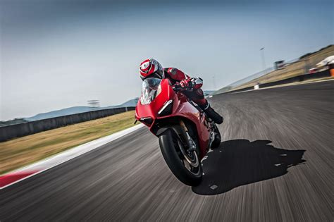 Ducati Panigale V4 Wallpapers - Wallpaper Cave