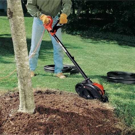 BLACK+DECKER 7.5 in. 12-Amp Corded Electric 2-in-1 Landscape Edger ...