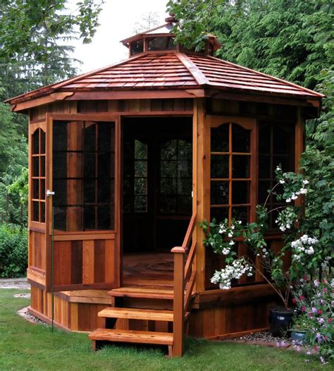 27 Gazebos With Screens For Bug Free Backyard Relaxation | Wooden ...