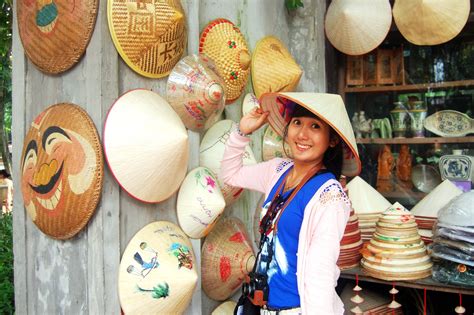 9 Great Souvenirs to Bring Back From Vietnam - What to Buy and Where to ...