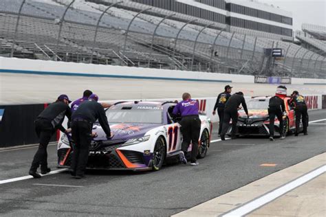 Rain postpones the Wurth 400 NASCAR Cup Series race at Dover Motor ...