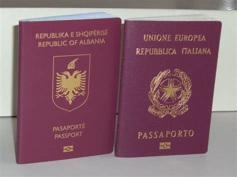 Albania Extends Passport Services to Greece and Italy | Balkan Insight