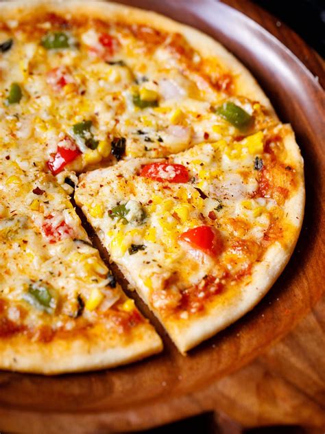 Pizza Recipe | Homemade Vegetarian Pizza