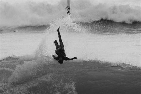 Surfing Uluwatu on Behance