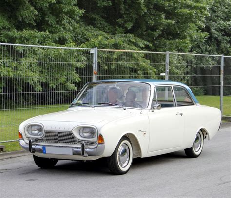 1960 - 1964 Ford Taunus 17m P3 "Badewanne" In Nederland noemden we dit ...