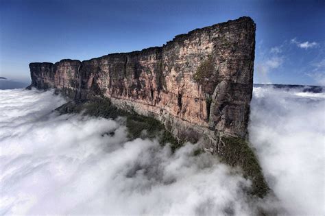 Mind blowing most beautiful places of the world | Mount roraima ...