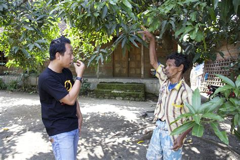 Helping the village where one in four is disabled - BBC News