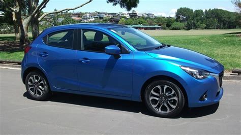 Mazda2 2015 car review | AA New Zealand