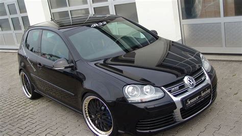 VW Golf V R32 with 274 PS by Senner Tuning