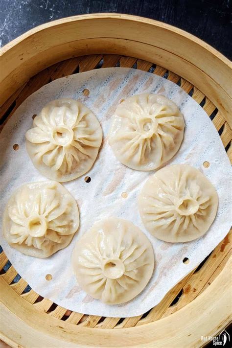 How to make Soup Dumplings (Xiao Long Bao/小笼包) | Recipe | Chinese ...