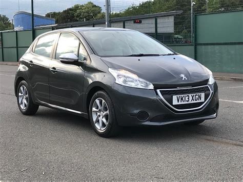 2013 (May 13) PEUGEOT 208 1.2 VTi ACCESS+ Hatch - 5 Door - Petrol ...