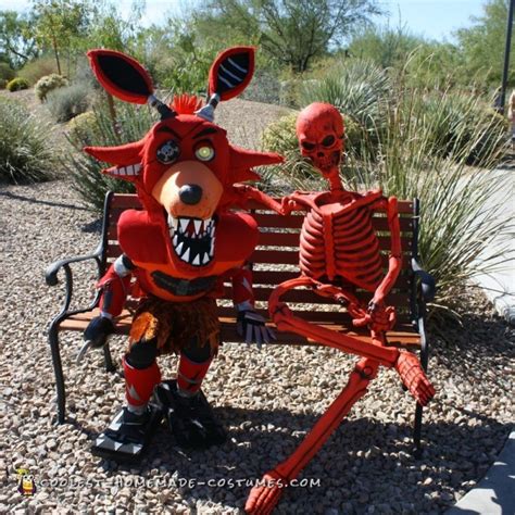 Nightmare FNAF Foxy Costume