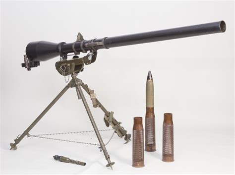 US ARMY 75mm RECOILESS RIFLE M20 ANTI-TANK WEAPON