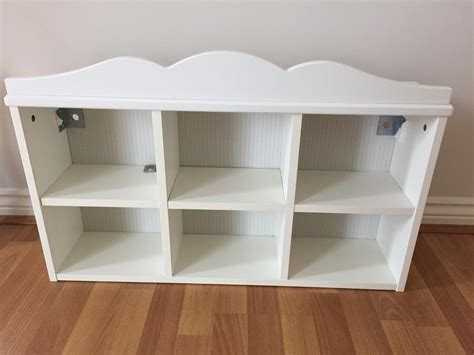 IKEA Hensvik wall mounted shelf : White wall mounted book case/ shelf ...