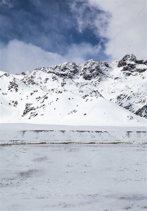 Snow Mountain Tianshan Background, Snow Mountain, Tianshan, Snow ...