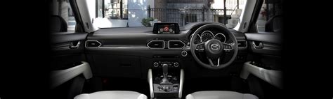 2017 Mazda CX-5 dashboard