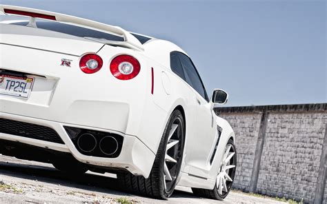 Nissan Gtr R35 Wallpapers | PixelsTalk.Net