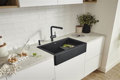 Blanco Puts a Contemporary Spin on the Traditional Farmhouse Sink ...