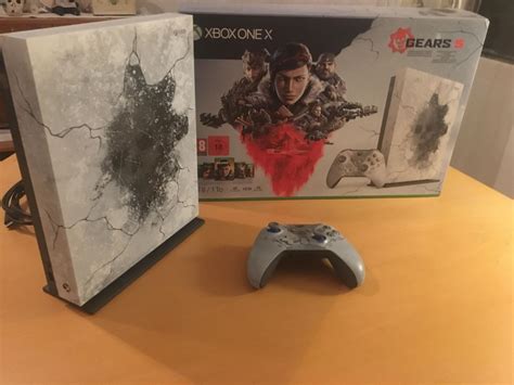 Xbox one X Gears 5 Limited edition (391463212) ᐈ Köp på Tradera