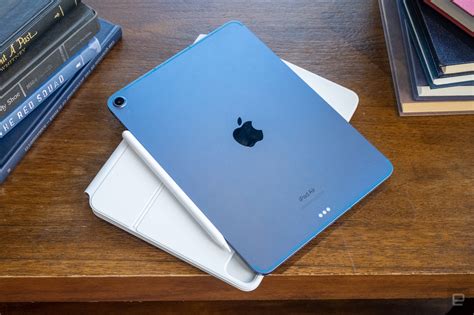 Apple iPad Air (2022) review: Almost future-proof | Engadget