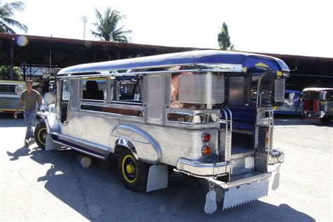 Pinoy Halu-Halo: SARAO JEEPNEY FOR SALE