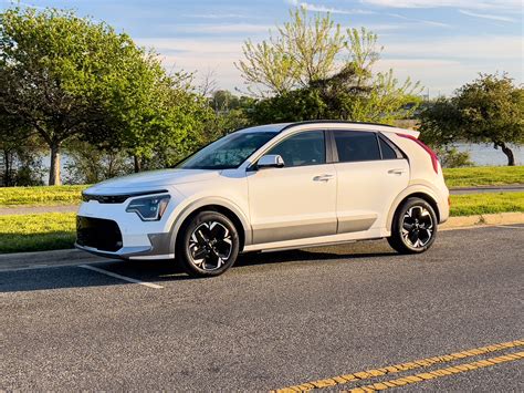 The 2023 Kia Niro EV is incredibly efficient and a great all-around car ...