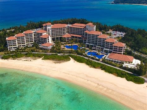 10 Best Beachfront Resorts in Okinawa, Japan for 2022 – Trips To Discover